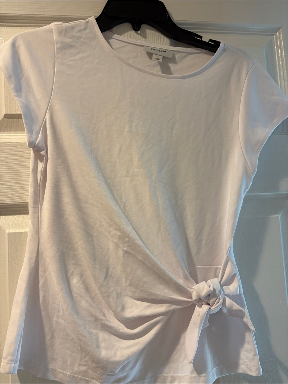 White Side Knot Short Sleeve Tee